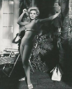 Jenny Maxwell 06.jpg