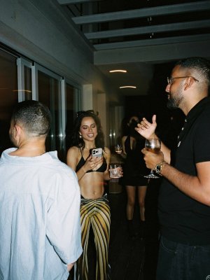 Becky G - ME13JG0N_o.jpg