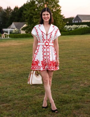 alexandra-daddario-at-second-chance-rescue-hamptons-gala-in-bridgehampton-08-08-2025-3.jpg