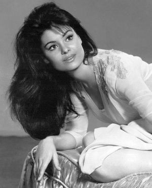 Rosanna Schiaffino  -lnmtlkwJgZ1qkjf94o1.jpg