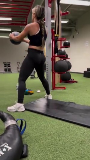 Nhooph Al-Areebi 6066.jpg