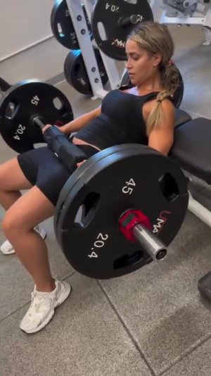 Nhooph Al-Areebi 6067.jpg