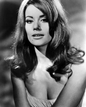 Luciana Paluzzi (4).jpg