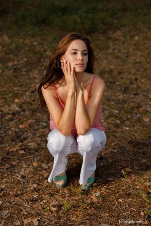 0001-05 thefappeningblog.com.jpg