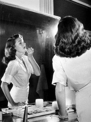 Elaine Stewart (8).jpg