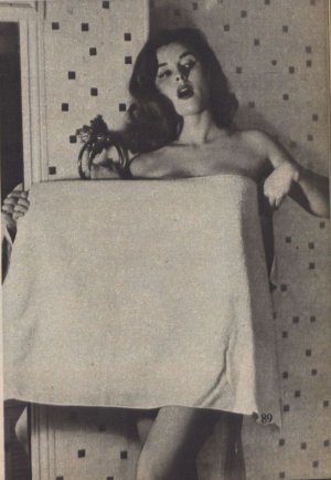 Elaine Stewart)1967.jpg