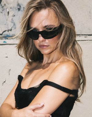 Madison Iseman - Dylan Perlot photoshoot, Numéro Netherlands August 2025 a5dmeL6z_o.jpg