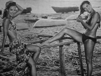 Kessler Twins (5).jpg