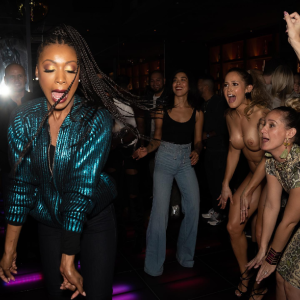 jainaleeortiz-20191227-0007 fake.png