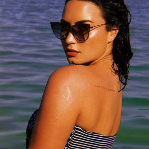 Demi Lovato Sexy - TheFappeningBlog.com 10.jpg