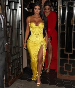 Kim Kardashian Sexy - TheFappeningBlog.com 41.jpg
