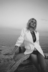 Elle Brittain - TheFappeningBlog.com 3.jpg