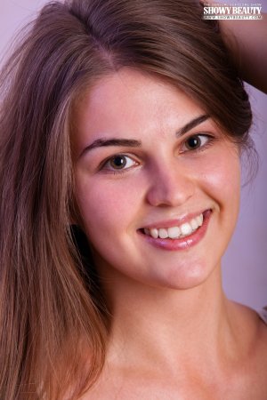 0015-01 thefappeningblog.com.jpg