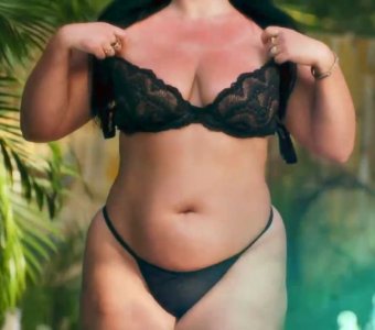 Screenshot_20250905_200456_Video Player.jpg