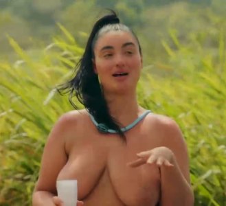 Screenshot_20250905_203854_Video Player.jpg