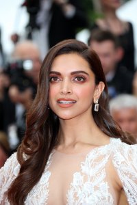 Deepika Padukone - TheFappeningBlog.com 25.jpg