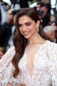 Deepika Padukone - TheFappeningBlog.com 24.jpg