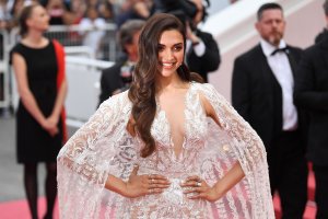Deepika Padukone - TheFappeningBlog.com 38.jpg