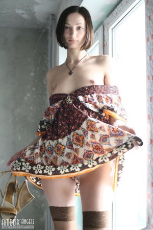 0327-18 thefappeningblog.com.jpg