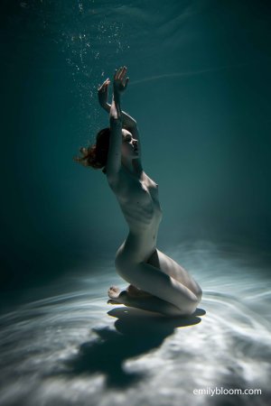 0001-01 thefappeningblog.com.jpg