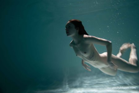 0001-08 thefappeningblog.com.jpg