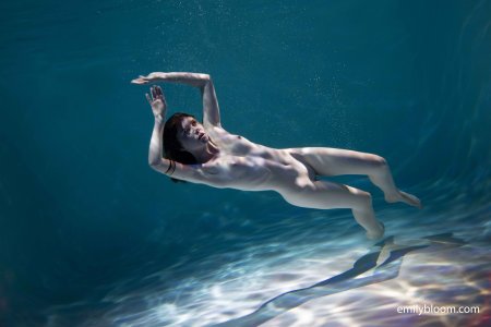 0001-10 thefappeningblog.com.jpg