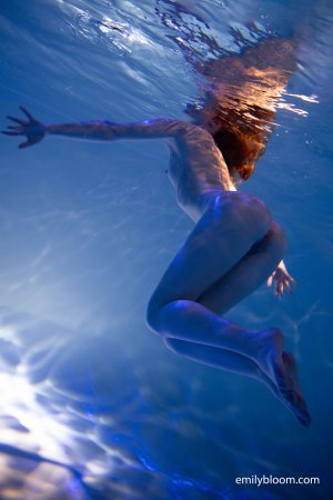 0001-17 thefappeningblog.com.jpg