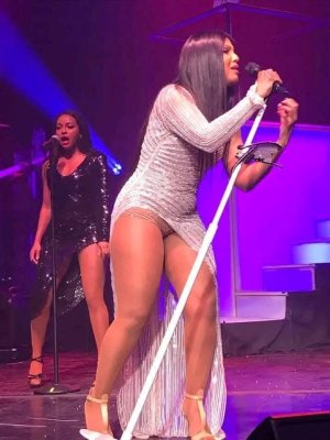 Toni Braxton (3).jpeg