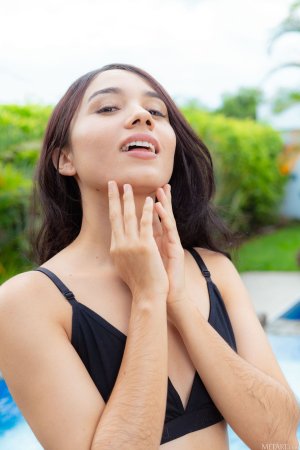 0002-03 thefappeningblog.com.jpg