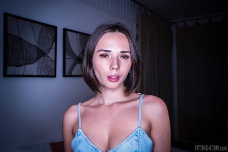 0024-01 thefappeningblog.com.jpg