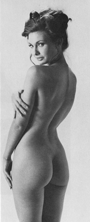 brooke mills 004sm.jpg