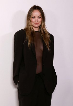 639612941_olivia-wilde-009.jpg