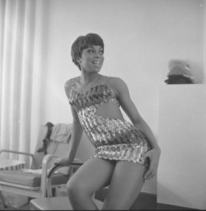 lola falana 1968.jpg