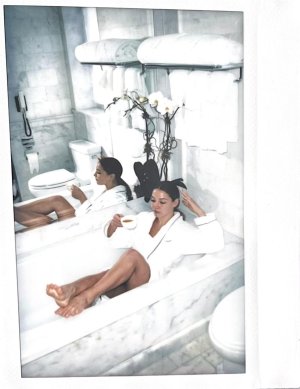 Madelyn Cline 0004.jpg