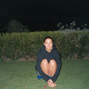 Madelyn Cline 0020.jpg