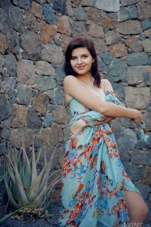 0009-01 thefappeningblog.com.jpg