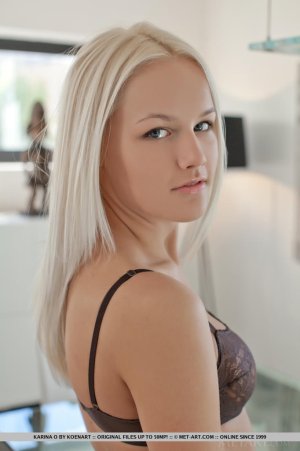 karina-o-izmedu-03 thefappeningblog.com.jpg