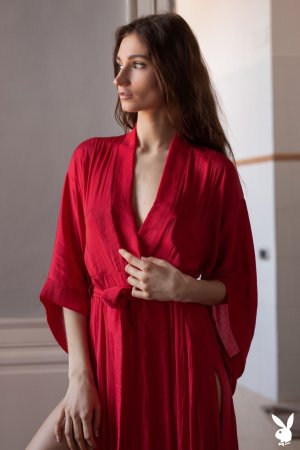 0013-01 thefappeningblog.com.jpg