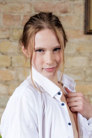 0012-01 thefappeningblog.com.jpg