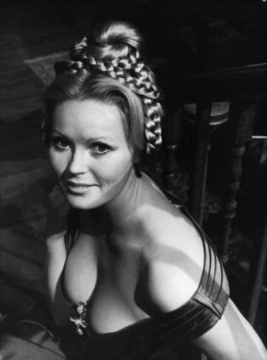 Veronica Carlson 606.jpg
