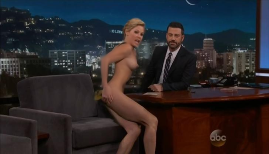 julie-bowen-nude-64 fake.png