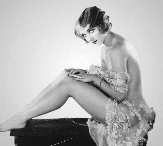 Carole Lombard, 1920s.jpg