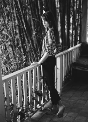 Charlotte-Gainsbourg-Feet-2286751.jpg