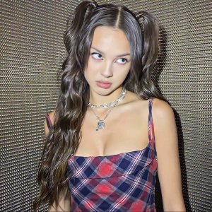 Olivia Rodrigo 49.jpg