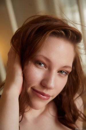 0010-18 thefappeningblog.com.jpg