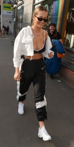 Rita Ora Areola Peek - TheFappeningBlog.com 19.jpg