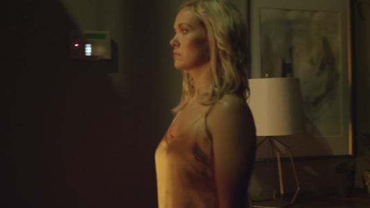 Emilie Ullerup - Sleepwalking in Suburbia (2017) GcyOSxrk_o.png