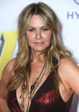 Andrea Roth (6).jpg