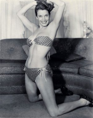 Vivian Maledy (21).jpg