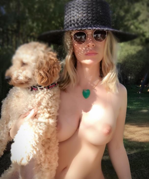 January-Jones-HQCelebrities.com-2082 fake.png